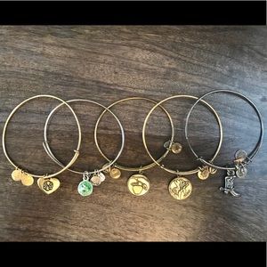 ๐ Alex & Ani Bracelets ๐